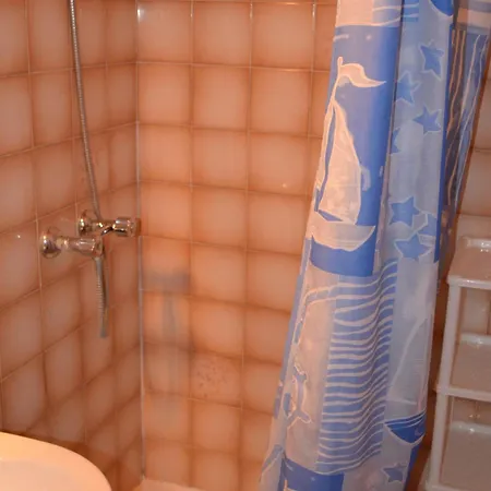 Cosy 3 Pieces, 4 Pers, Balcons, Proche Centre Et Telecabines A - Fr-1-676-65 Apartment *